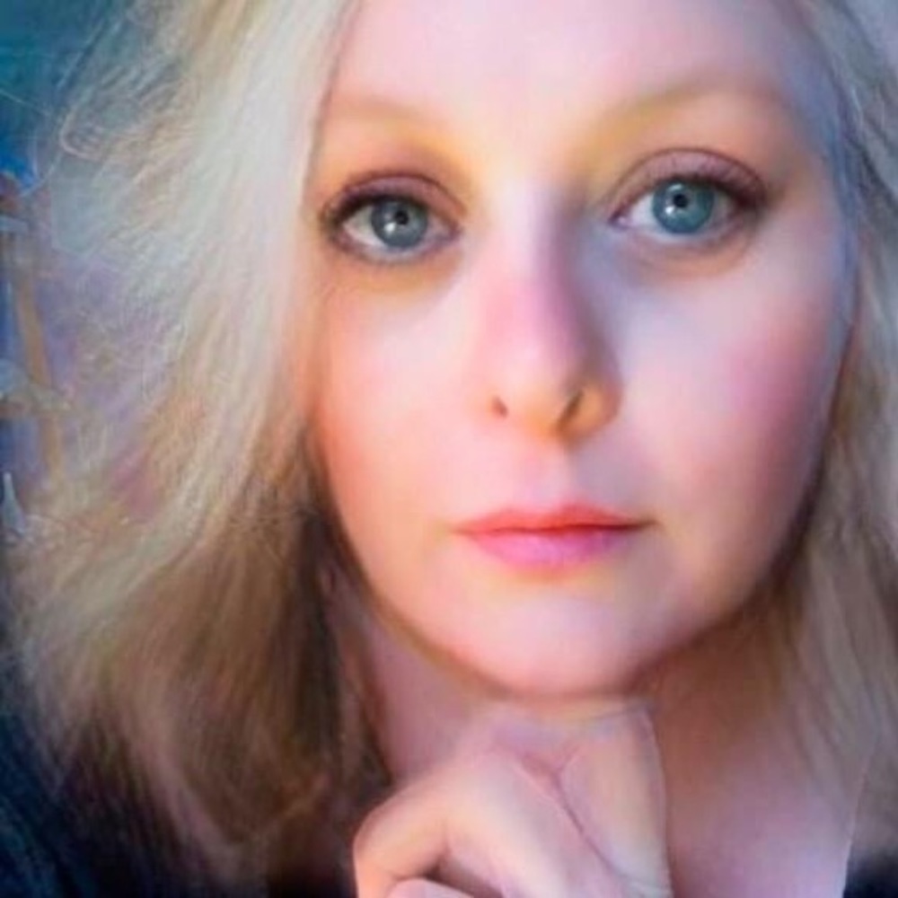 Meet your Posher, Sanny